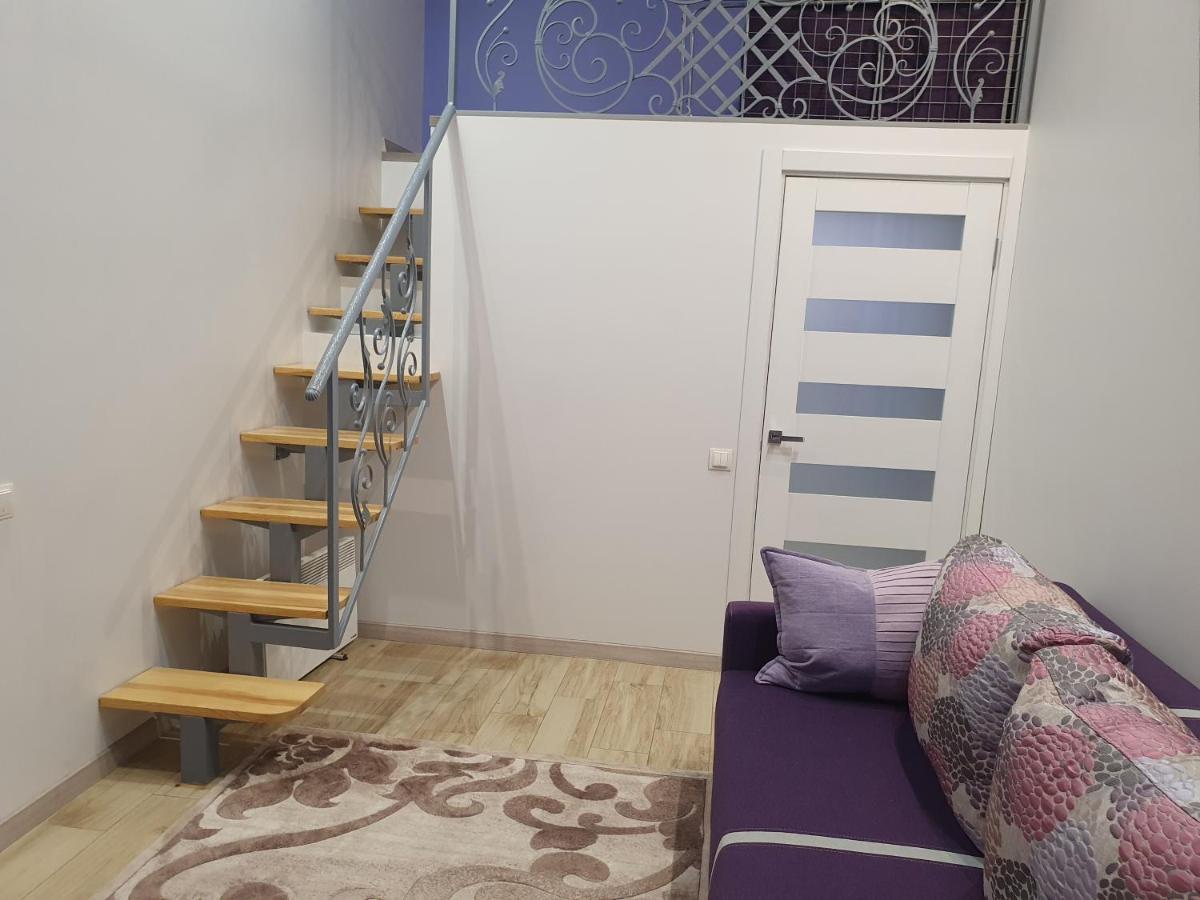 Romantik Eko Apartment Lviv Exterior photo