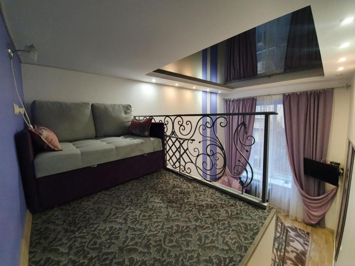 Romantik Eko Apartment Lviv Exterior photo